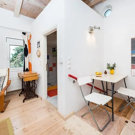 Apartment Gialou *
